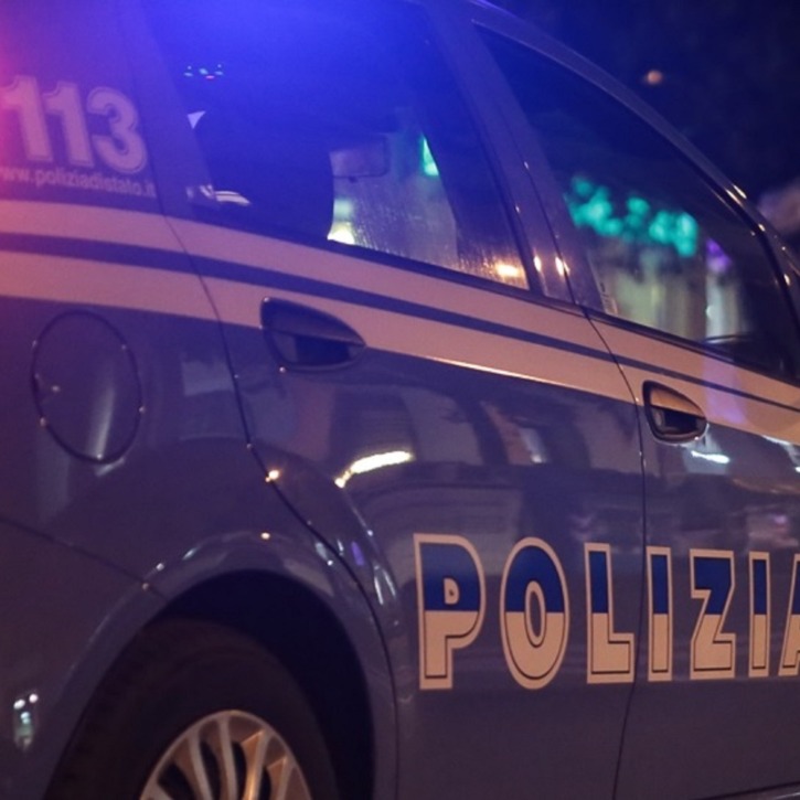 Blitz nella notte, la Polizia smantella un gruppo ritenuto responsabile dei recenti furti in città