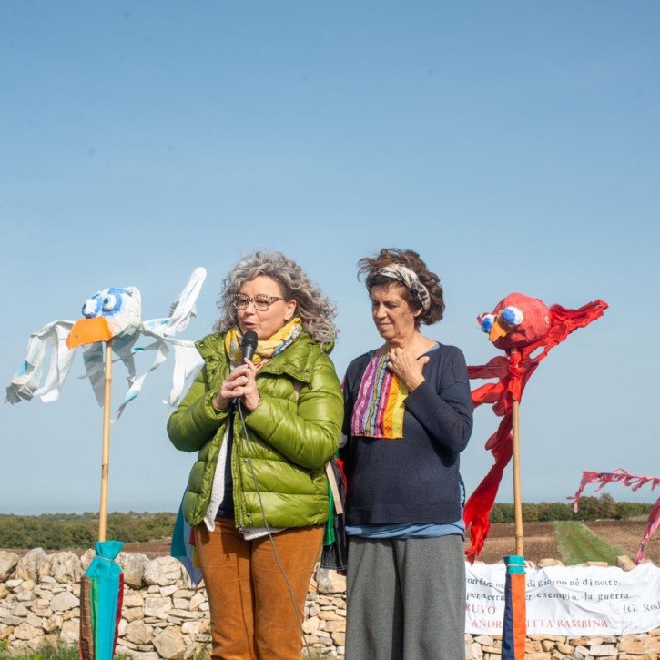 Un passo alla volta verso la pace: a Castel del Monte la “Piccola marcia” per i diritti dei bambini